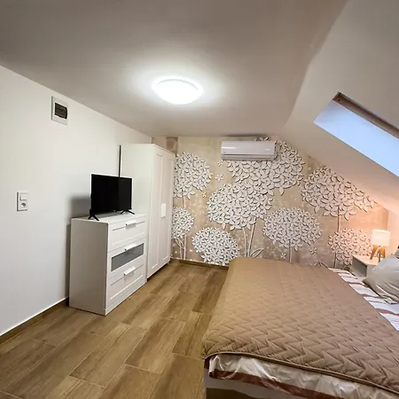 Apartment Rp Apartmanhaz *