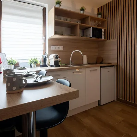Rp Apartmanhaz *