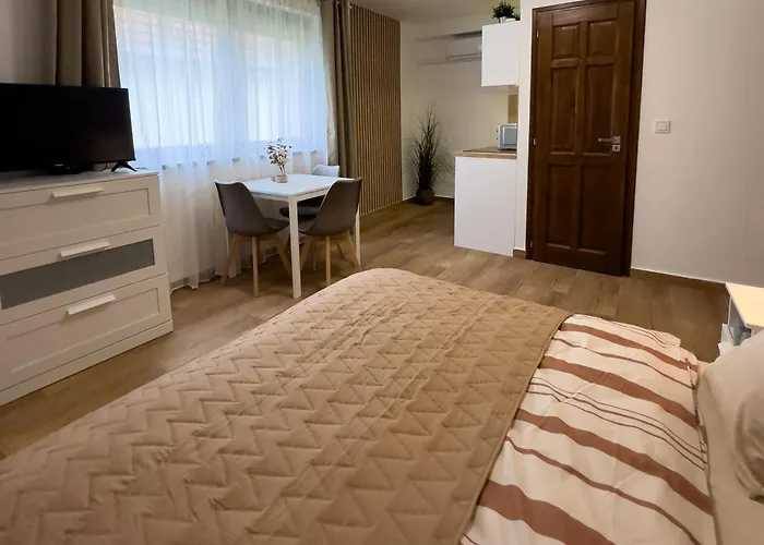 公寓 Rp Apartmanhaz *